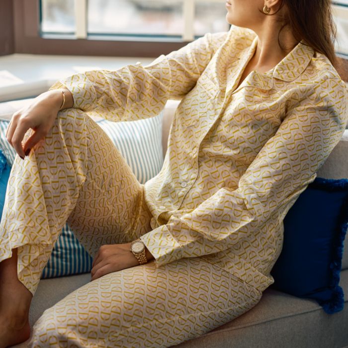 The Dorchester x Derek Rose Women's pyjamas